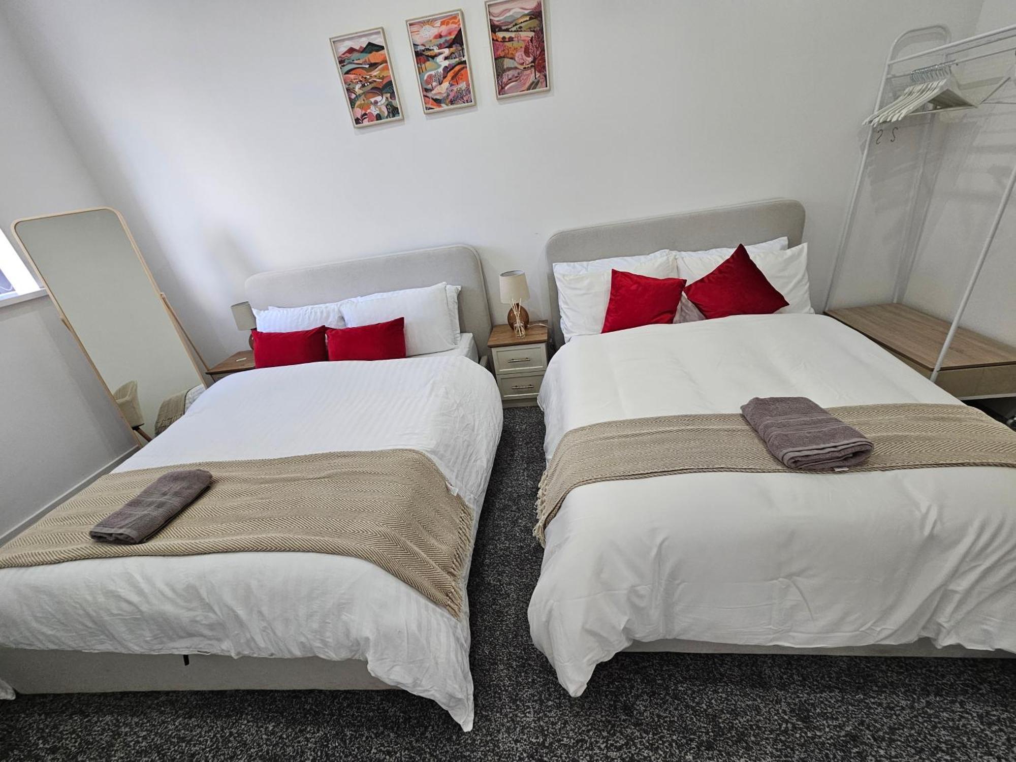 Stylish 1 Bed Apartment In Newly Refurbished Building W/ Parking & Wi-Fi Бирмингем Экстерьер фото